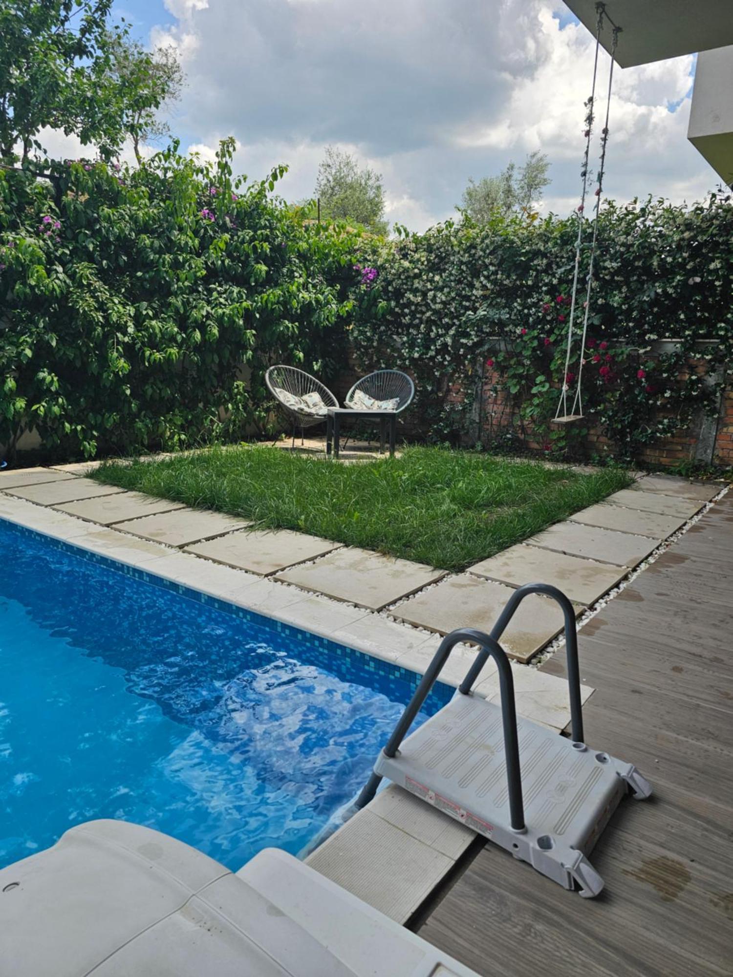 Stylish Two Bedroom House With Private Pool Tirana Zewnętrze zdjęcie